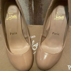 Christian louboutin shoe